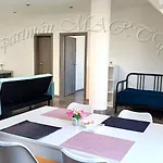 Apartament Marty *
