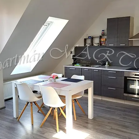 Apartamento Marty Nové Zámky