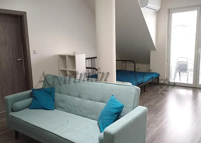 Marty Apartamento Nové Zámky
